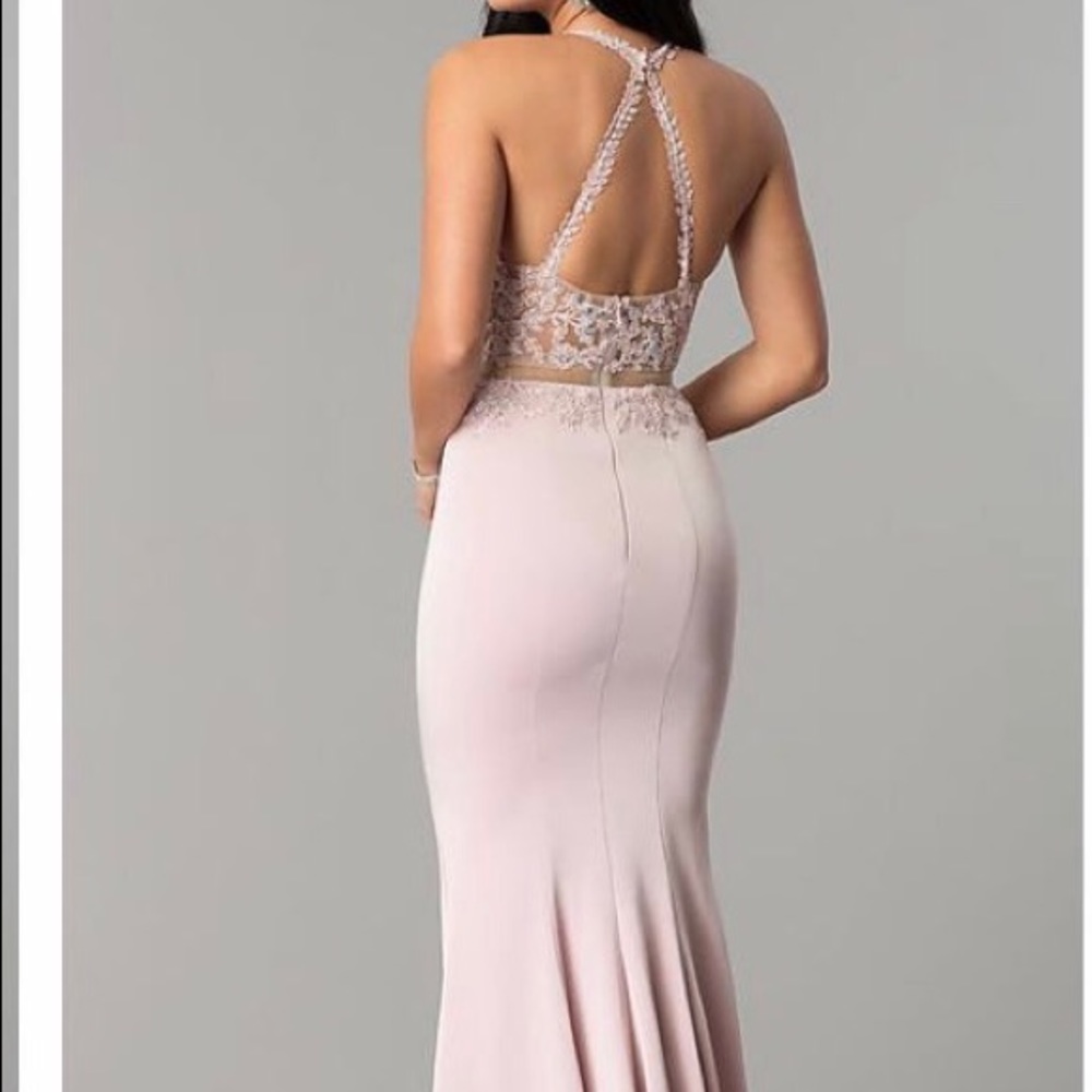 Prom dress - Picture 2 of 4